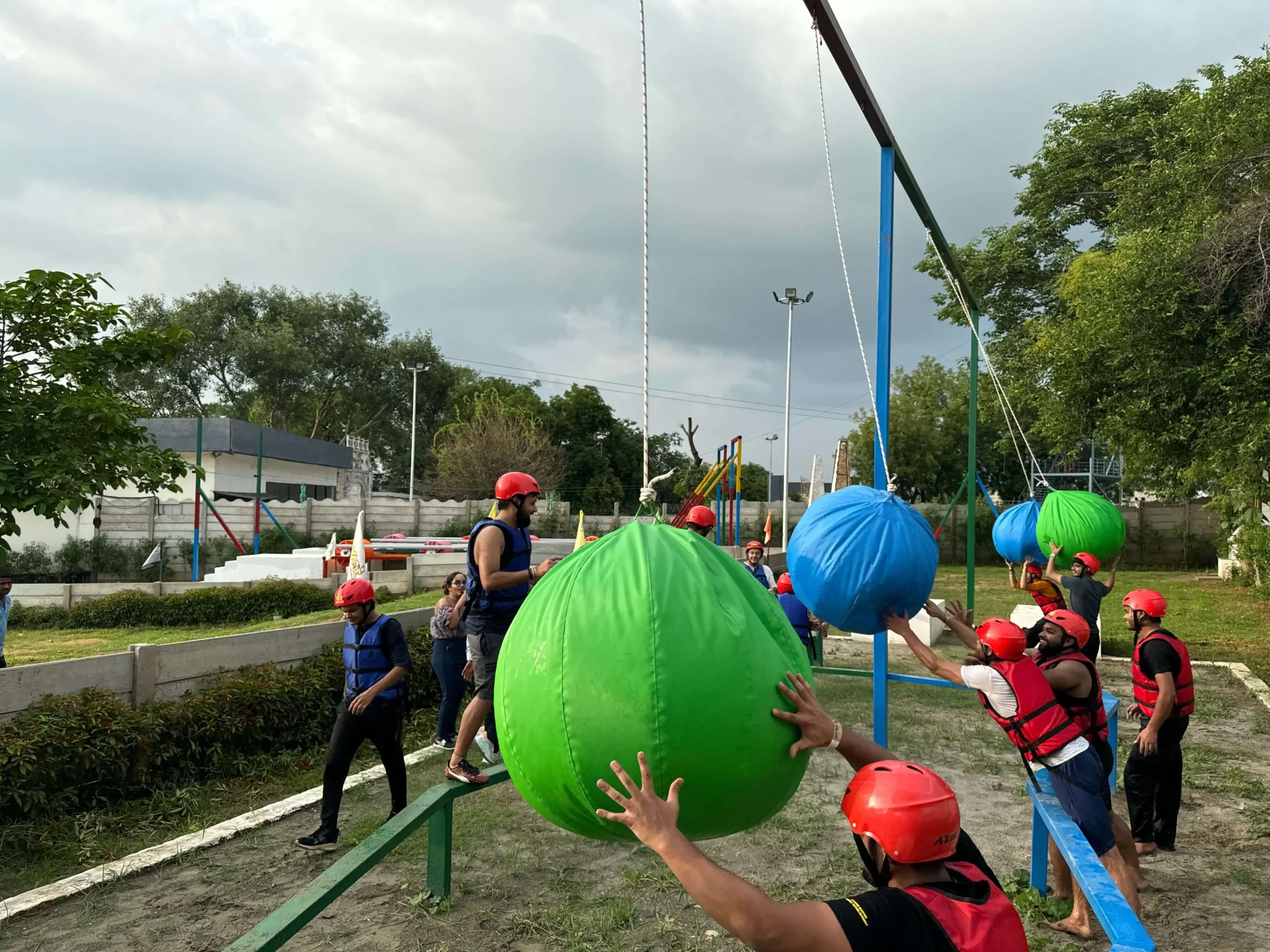 best places for day outings in gurgaon